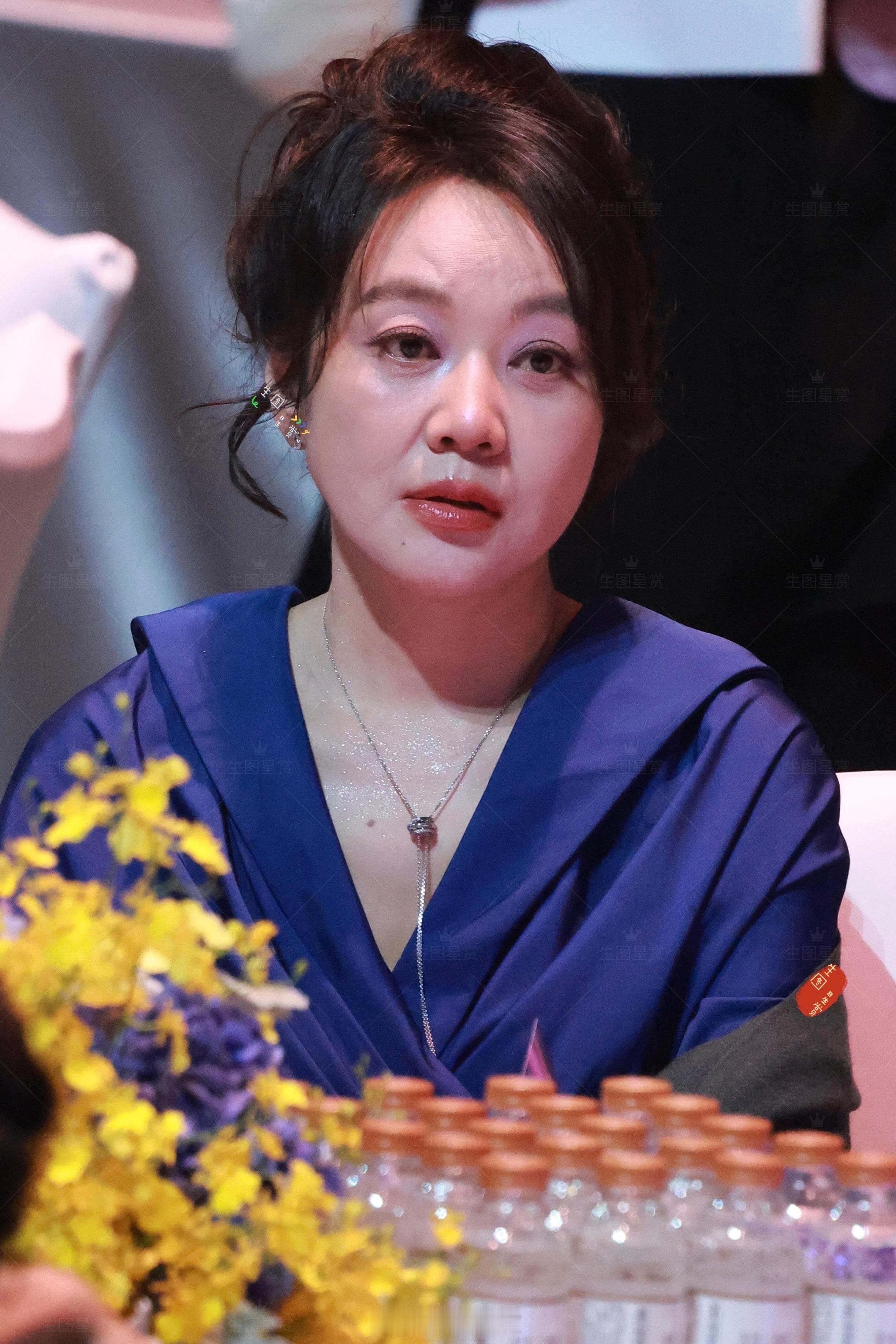 闫妮湾区升明月坐席，姐又微醺了2026湾区升明月​​​