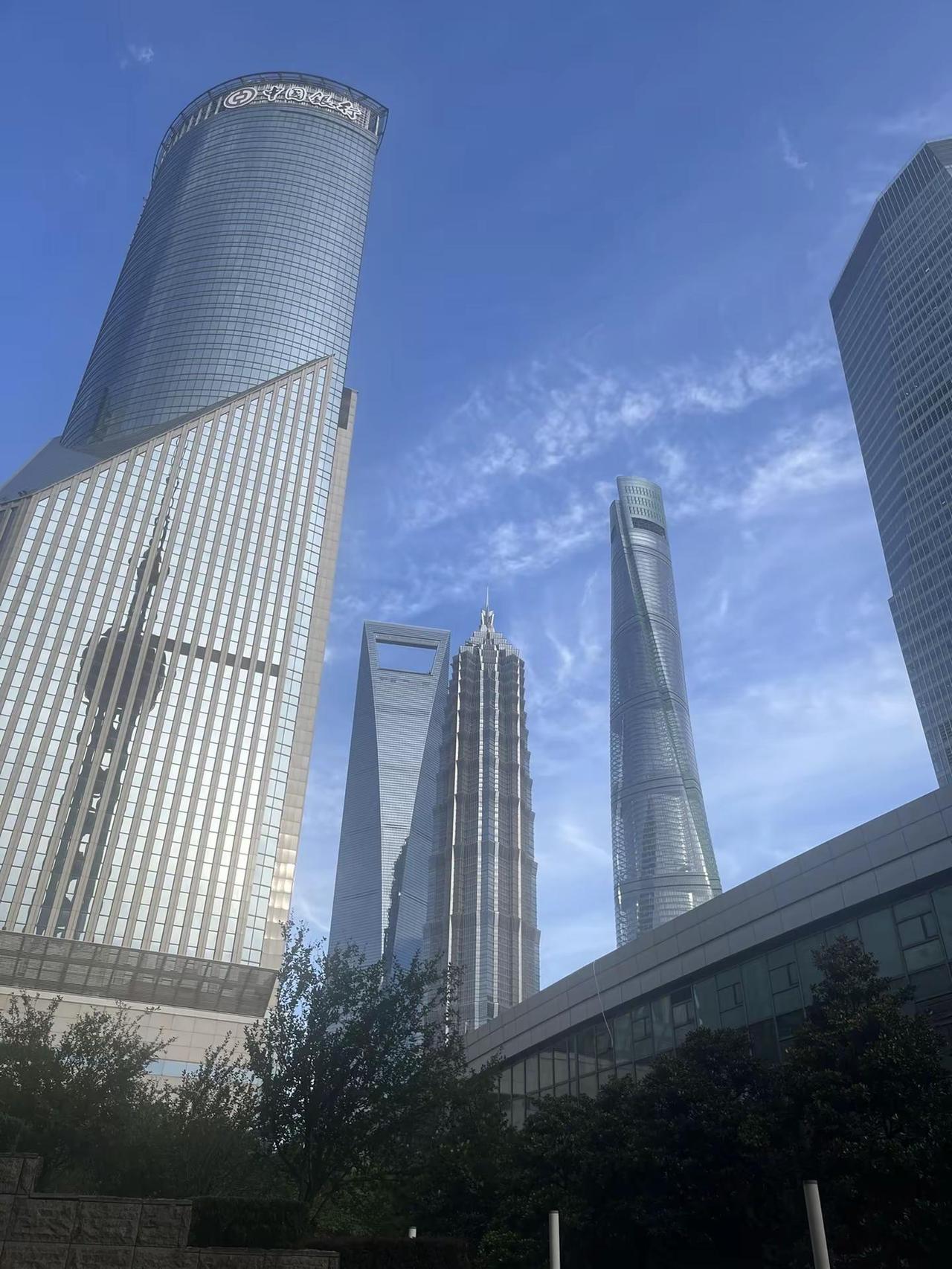 上海东方明珠，北外滩