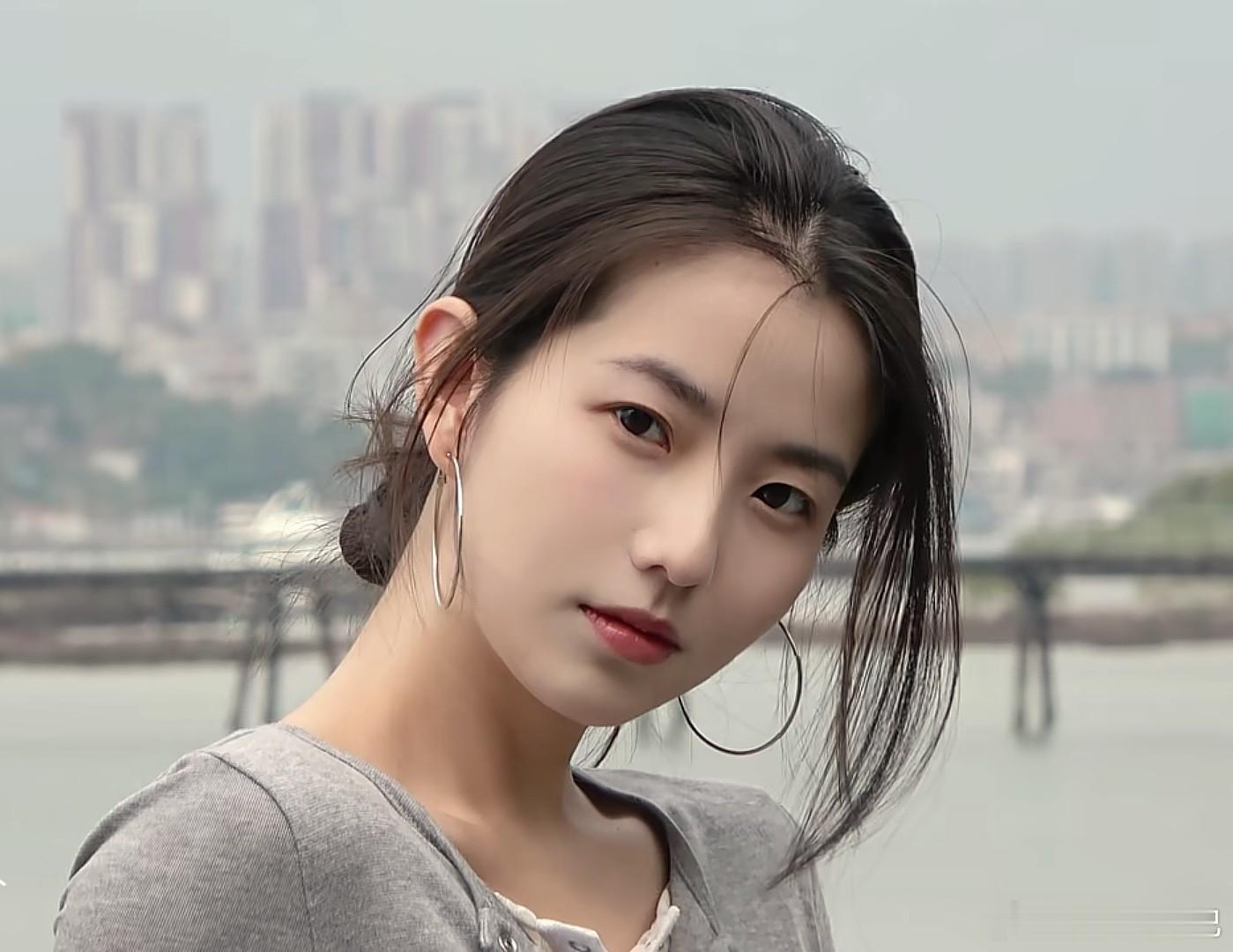 清纯女孩气质穿搭小姐姐热门美女时尚穿搭