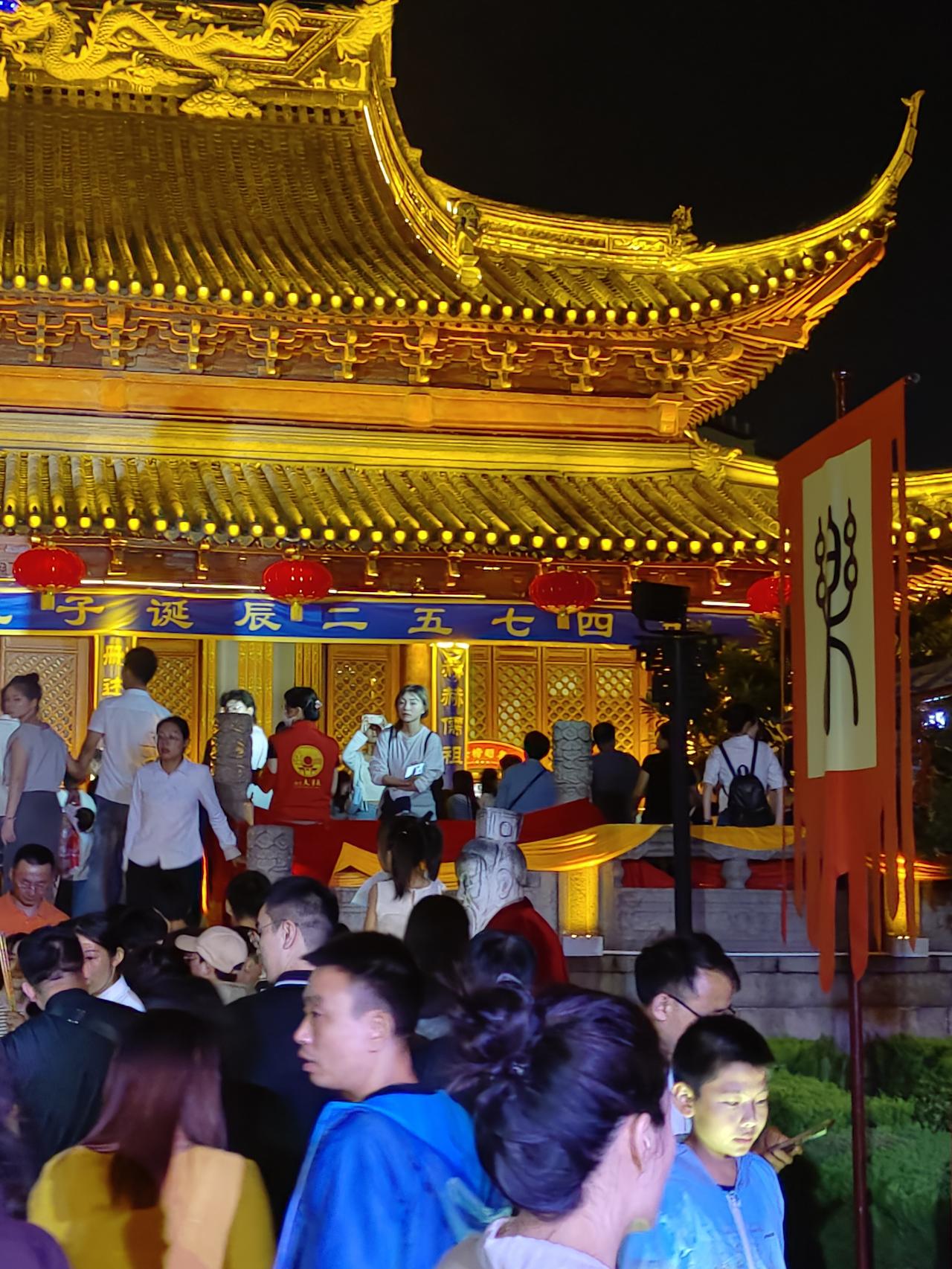 五一不必跟风出游，四种最佳的度假方式：五一假期将至，满屏都是出游攻略，可高速拥