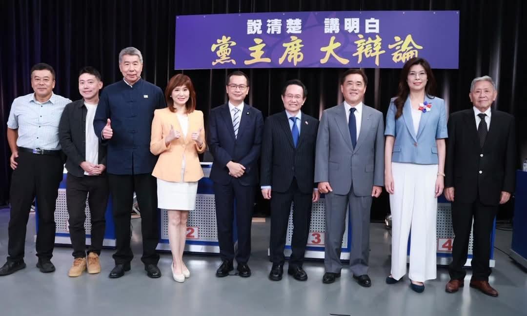 国民党主席选举两次辩论有啥不同？中天新闻台已经举办了两场国民党主席选举辩论了。