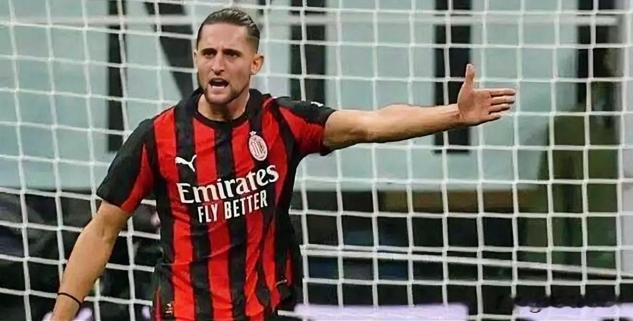 拉比奥特!无论谁缺阵米兰都能获得比赛胜利!米兰中场球员拉比奥特接受采访表示今天的