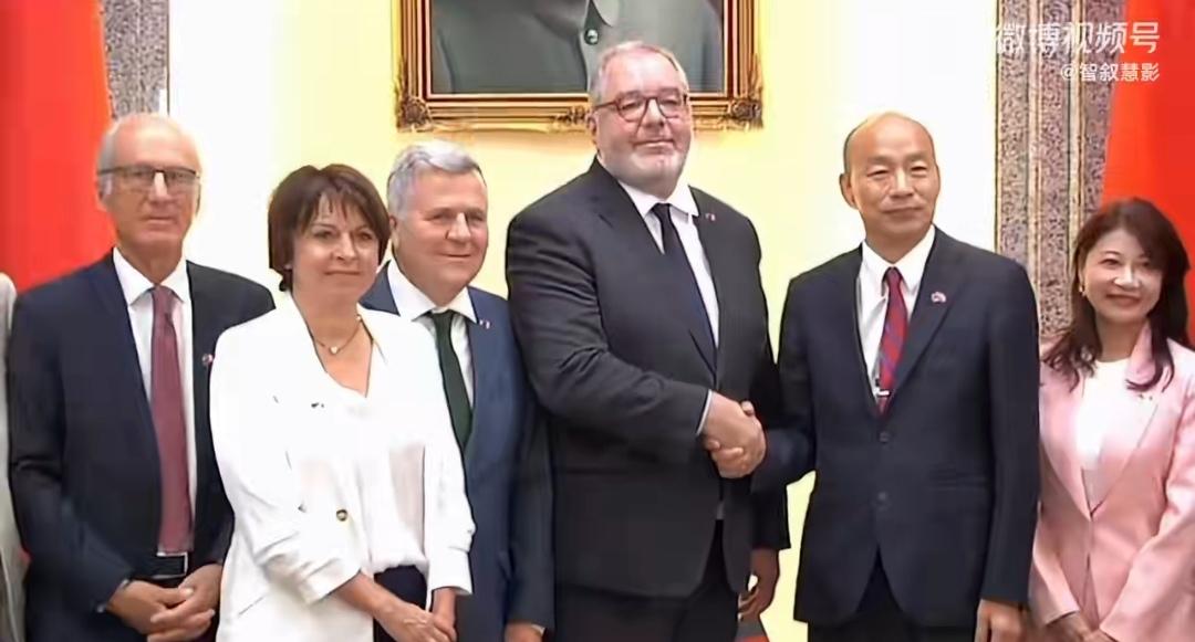 有消息称，9月16日上午，法国参议院议员组团窜访台湾，韩国瑜会见。韩国瑜现在
