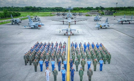 中泰空军在西安举办第九次空军联合工作组会议，重点研究五七印巴空战的超视距作战，也