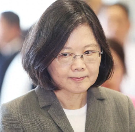 自断后路？蔡英文警告大陆：武统代价高，谁都无法阻止台“立国”蔡英文卸任前接受