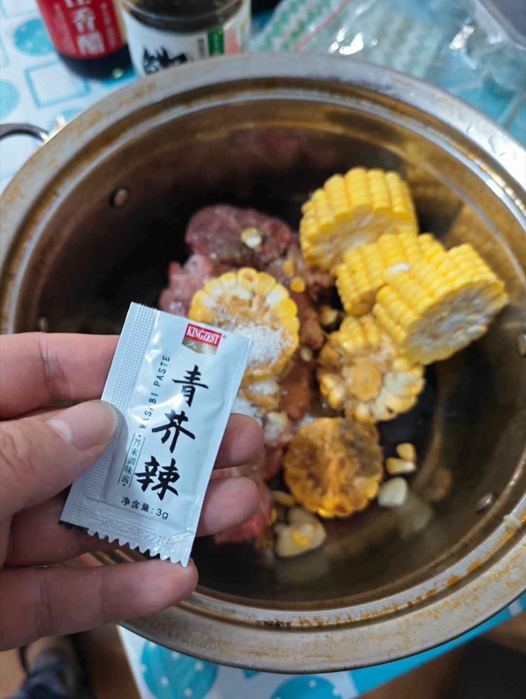 ES9敢给10万的优惠券说明蔚来自己判断，这款车是会大大破圈的如果只是靠收割核心