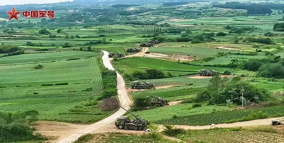 重大改变，解放军炮兵火力再次加强！炮兵连已经由6门炮增加到8门，一个炮兵营由1