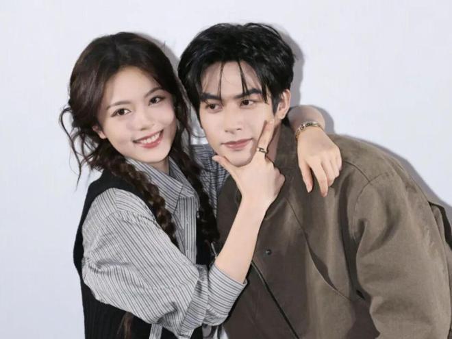 全网疯催二搭！宋威龙赵今麦春晚游戏甜晕，“马场售后”藏不住真默契🔥2月