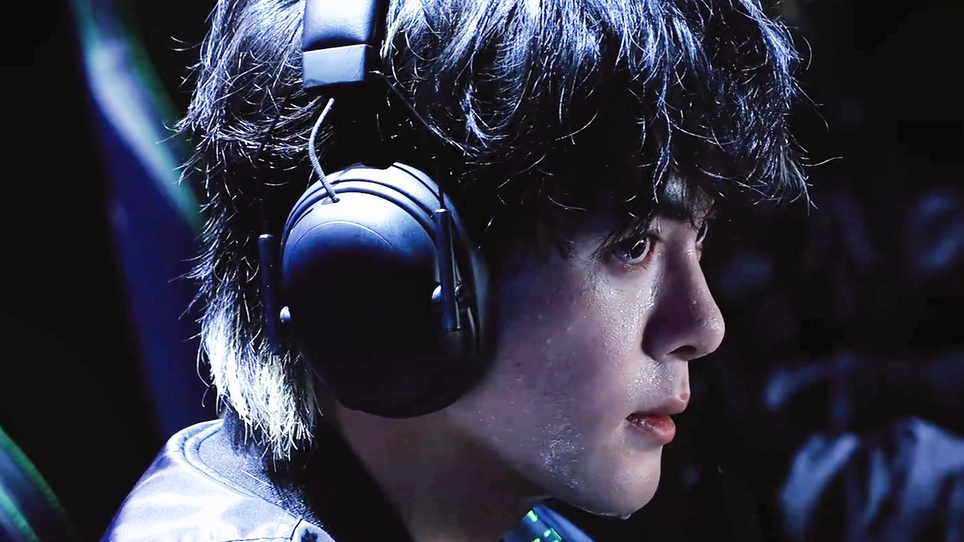 小说里的俱乐部大神有脸了曾舜晞小说里的大神有脸了