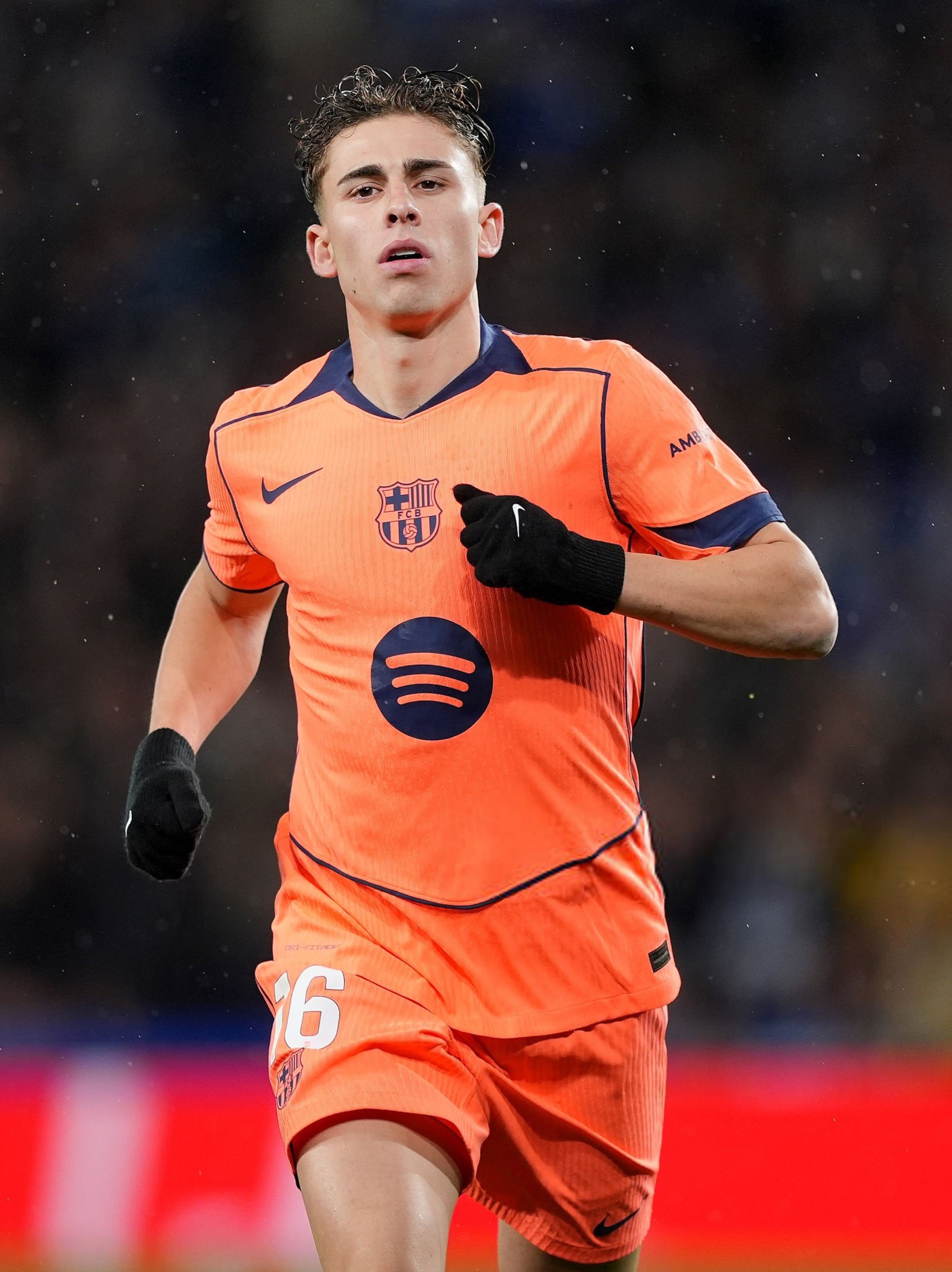 世体：巴塞罗那已正式向费尔明·洛佩斯提出续约报价，续约至2031年，薪资涨幅超过