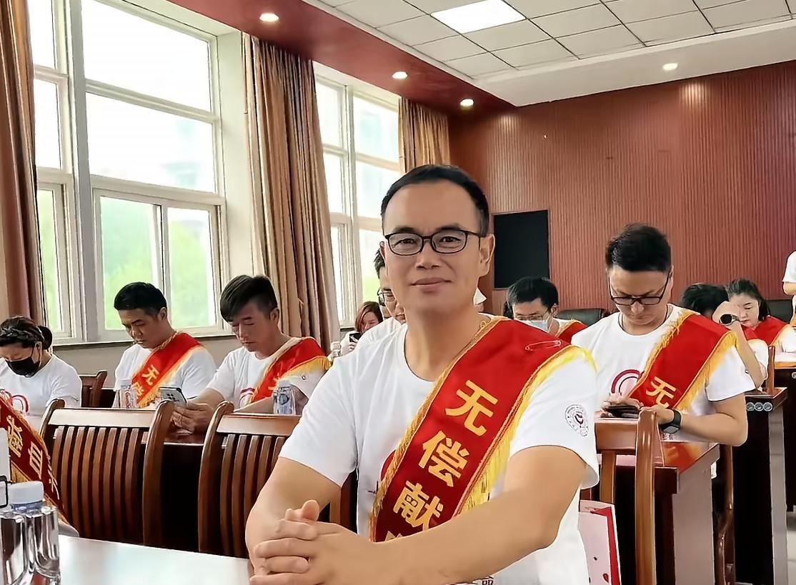 曝安徽怀远“名人”吕云涛去世，年仅56岁，常跑马拉松，父母仍健在。献血27年获