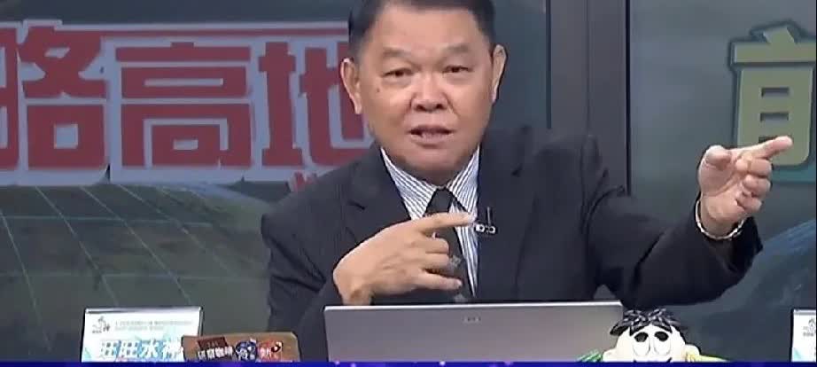 台退役军人黄征辉直白表示，阅兵过后要收拾菲律宾，他坦言这是军人的直觉。而且人民日
