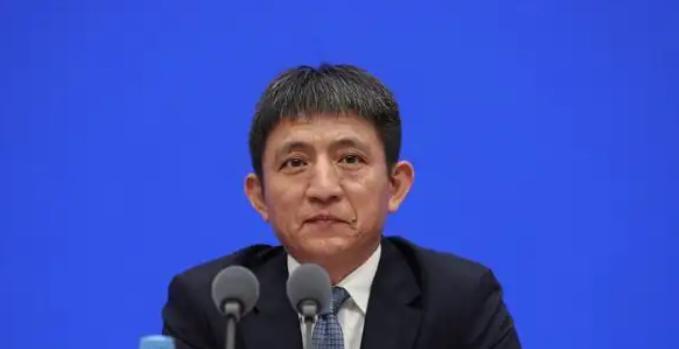 🌞阅兵前一周，特朗普决定访华？中方专机先一步抵美，日本处境尴尬！就在阅兵