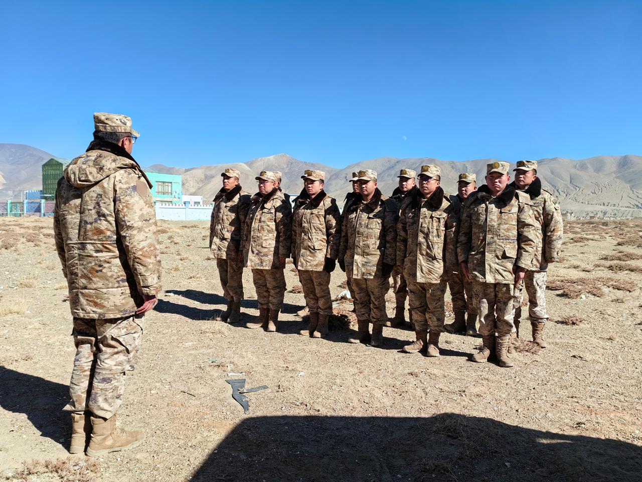 驻藏士兵130万退伍费炸锅！但看完12年得付出，为何全网沉默了？驻藏士兵13