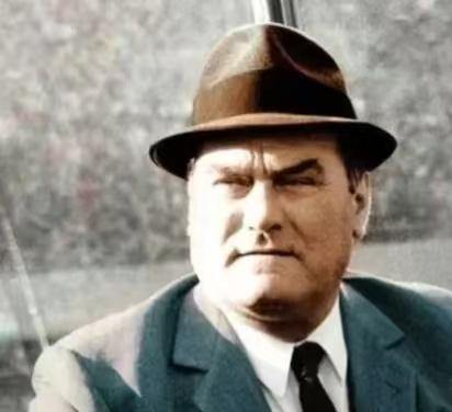 米兰历史最佳主帅是谁？一提到米兰历史最佳主教练，很多球迷就会想到萨基、卡佩罗和