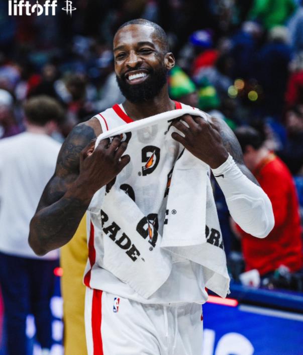 火箭队的替补小前锋泰特已经复出了，并为火箭队出战了2场比赛，虽说泰特并没有进入轮