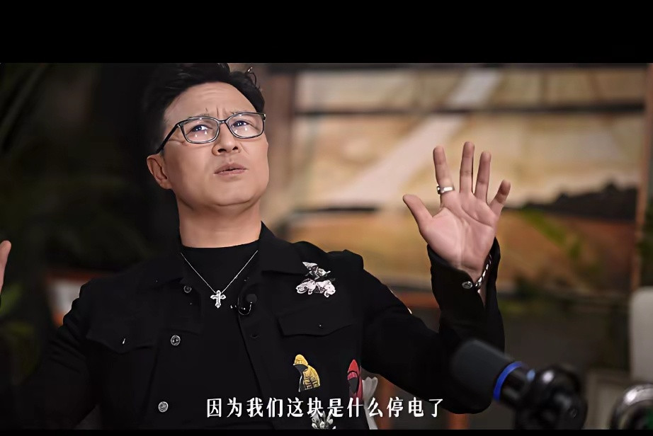 汪峰说自己大女儿去美国留学之后，变得懂事了，不是因为国外学校教育的好，而是因为中国把她养的太好了！汪