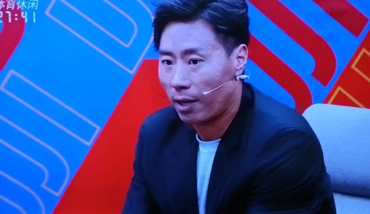 大家看到杨程赛后对王大雷的点评了吗大家看这场比赛，山东体育赛后的球员评分环节