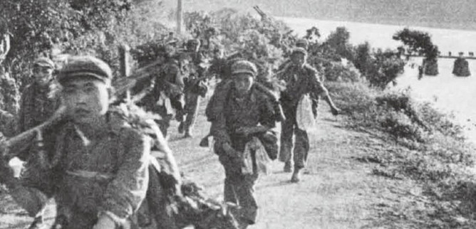 1958年，留在朝鲜援建的10万大军神秘消失，美国特务找了两年都无果，我国找了两