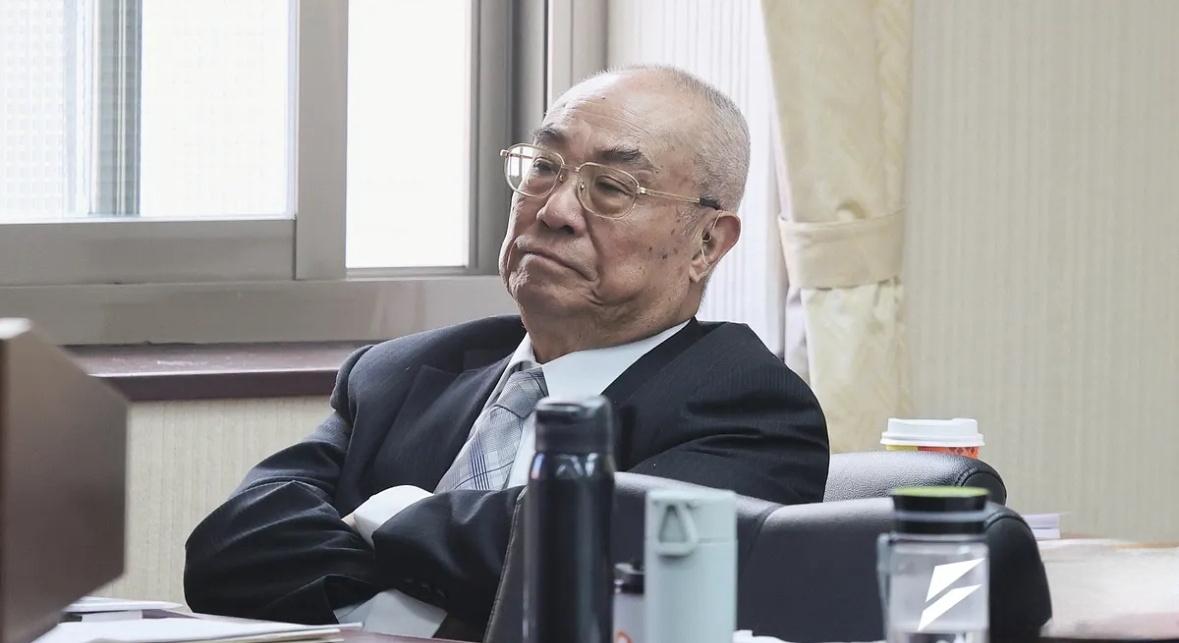 海基会董事长被谢长廷取代吴丰山心存不满台海基会董事长吴丰山于12月18