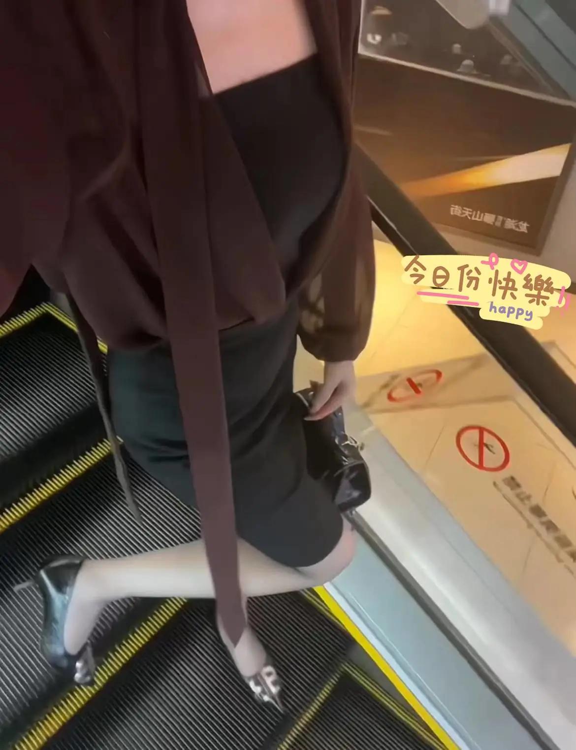 就想问问，哪一套好看点，选择困难症！有哪些女生日常好看穿搭可以借鉴时尚穿搭探讨