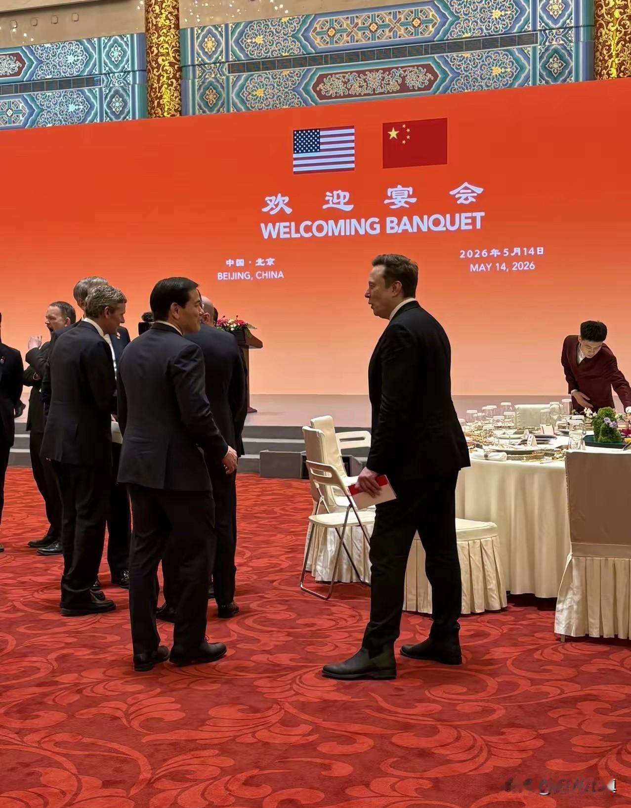 特朗普来访，从他在我们国宴上的两个细节，看出了今天中国在他心里的分量……5