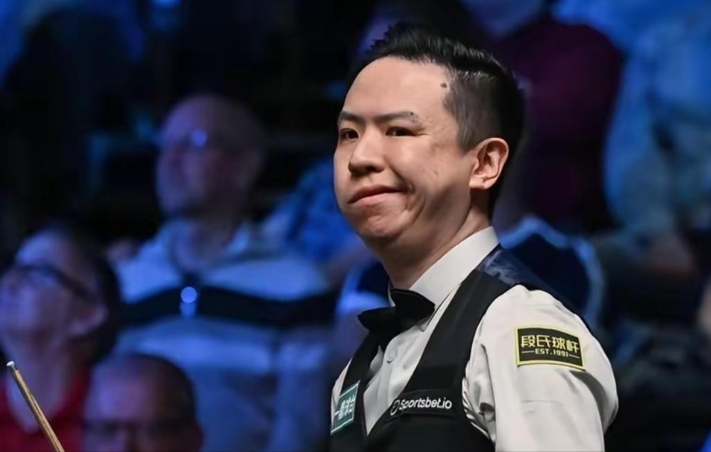 职业球员把命丢了。斯诺克名将肖国栋深夜发文求救，他在回国飞机的托运环节，陪伴多年