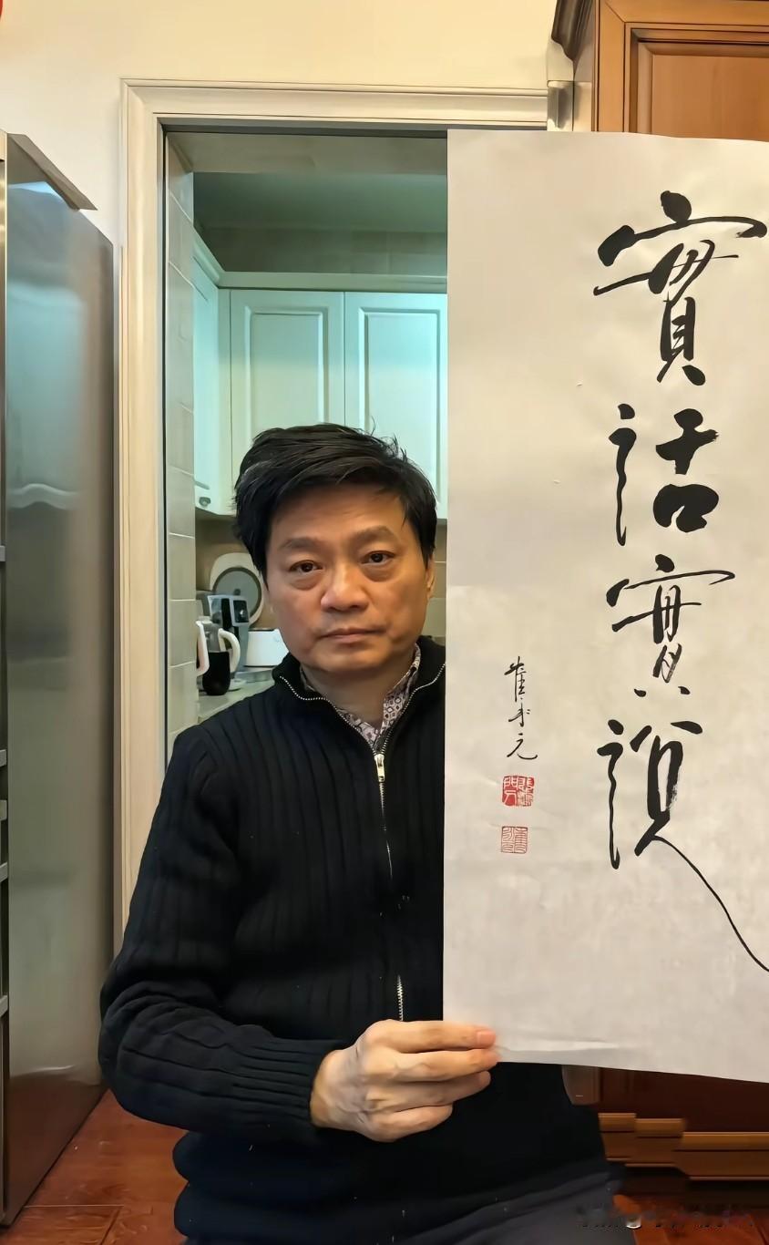 深圳龙华，14岁的中学生，连刺23刀。让女同学失去生命。手段之残忍态度之冷血让人