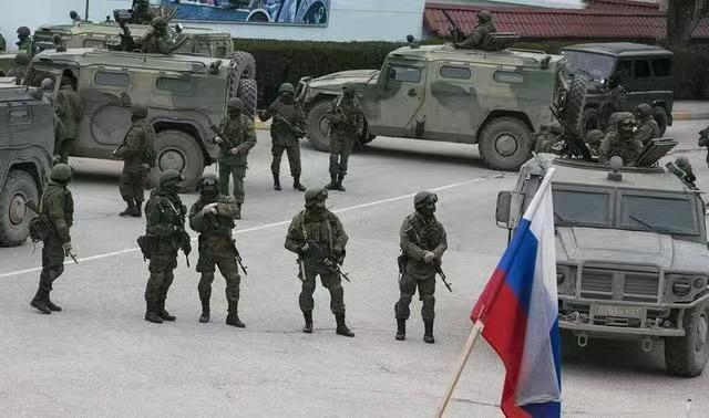 俄国人最近有句话，说得是真糙，但也是真的透彻。他说，要是中国真被卷进战争，等着