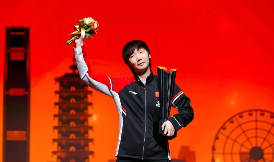 王曼昱本赛季国际赛事9冠王曼昱本赛季完成多项突破“有进步，还要继续提高！”王曼昱