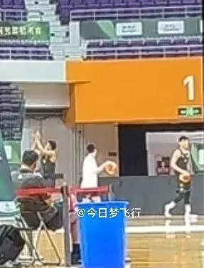 广东队上午赛前训练，现时练习持球攻！#头号创作者激励计划#今天上午，广东全运会