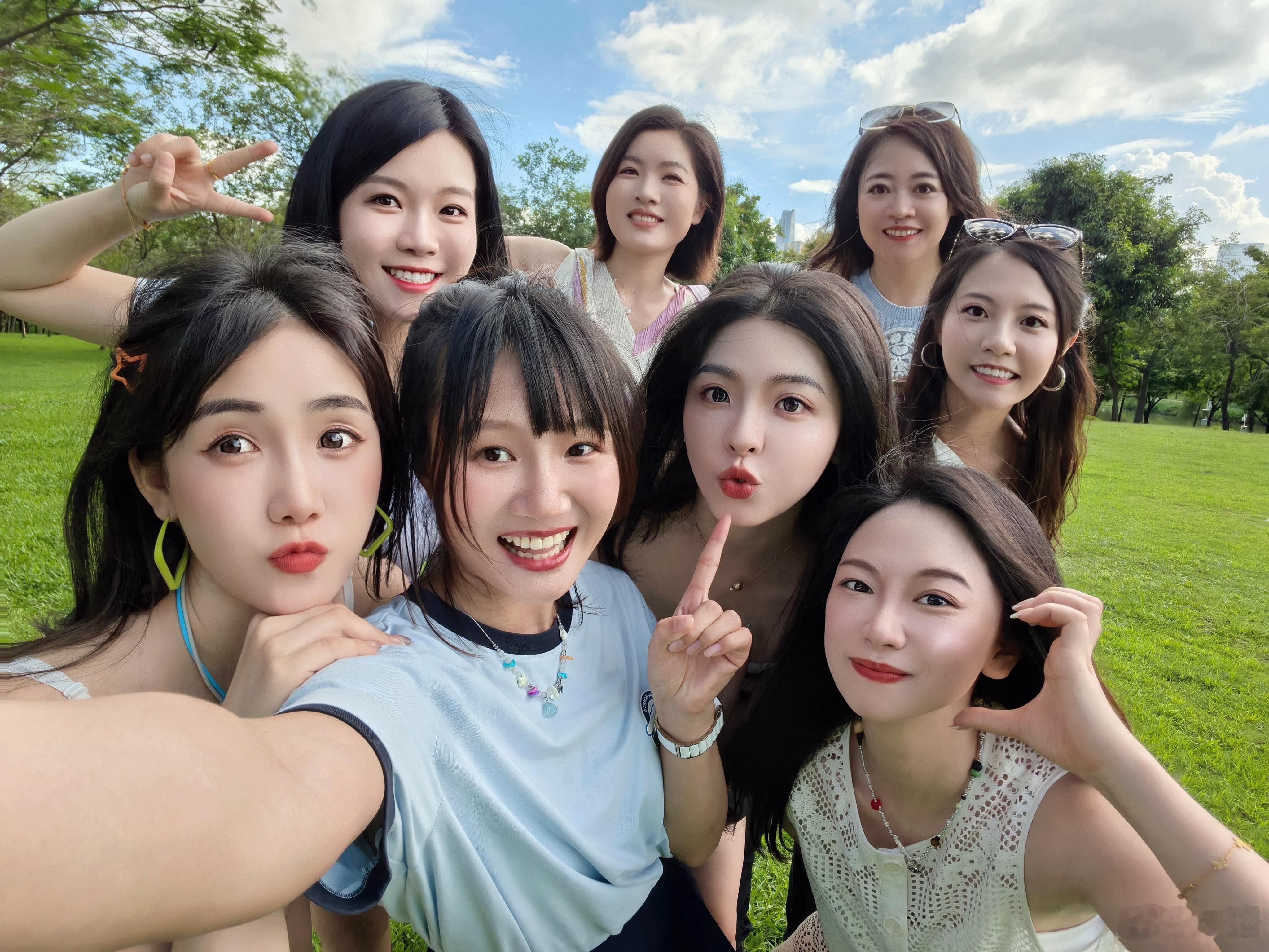咱数码圈跟我一样一米八的美女还挺多​​​​