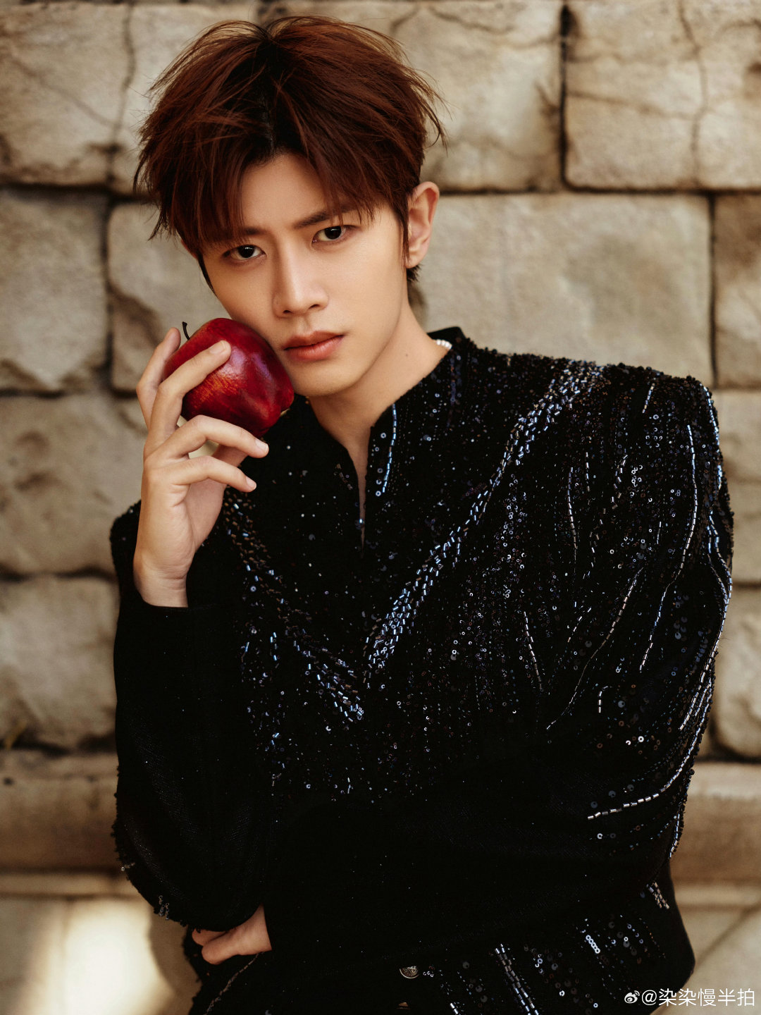 #任嘉伦#我选择前途和任嘉伦都不要二选一，选择前途不是因为我不够喜欢他，而是我认为我拥有了前途才有资