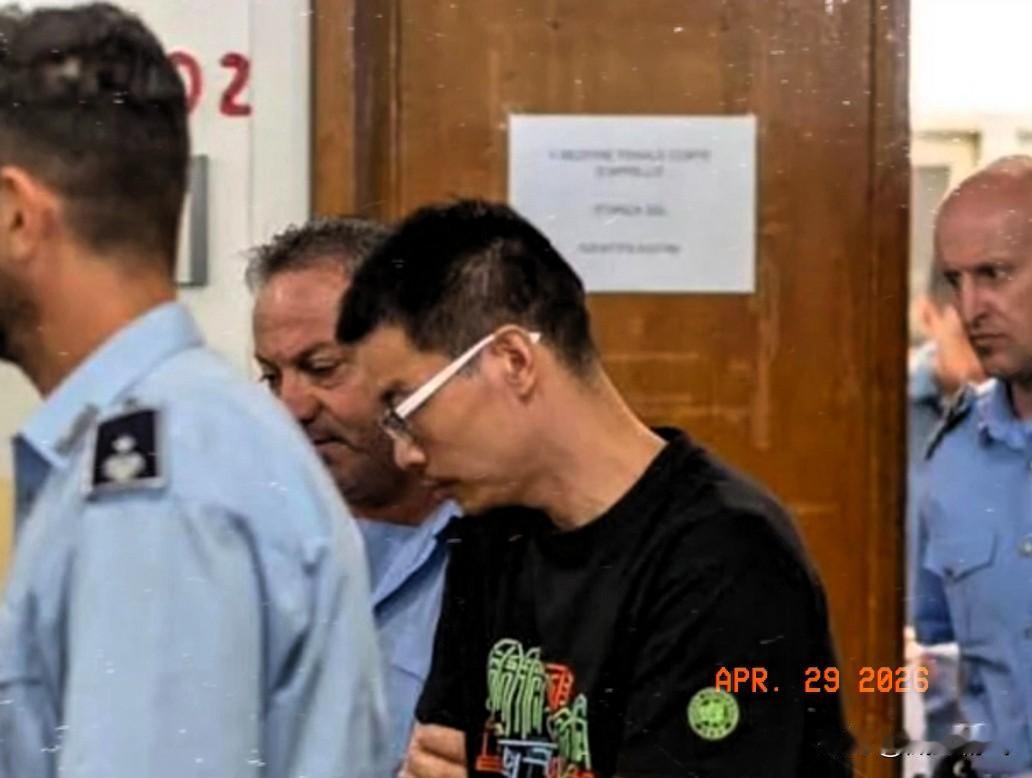 真给整不会了！中方芯片工程师徐泽伟在意大利刚下飞机就被扣，关了快一年，4月25号