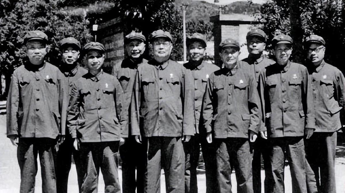 1984年楚青赶赴南京军区处理粟裕后事，王必成疑惑副司令为何总是搅局，背后有什么