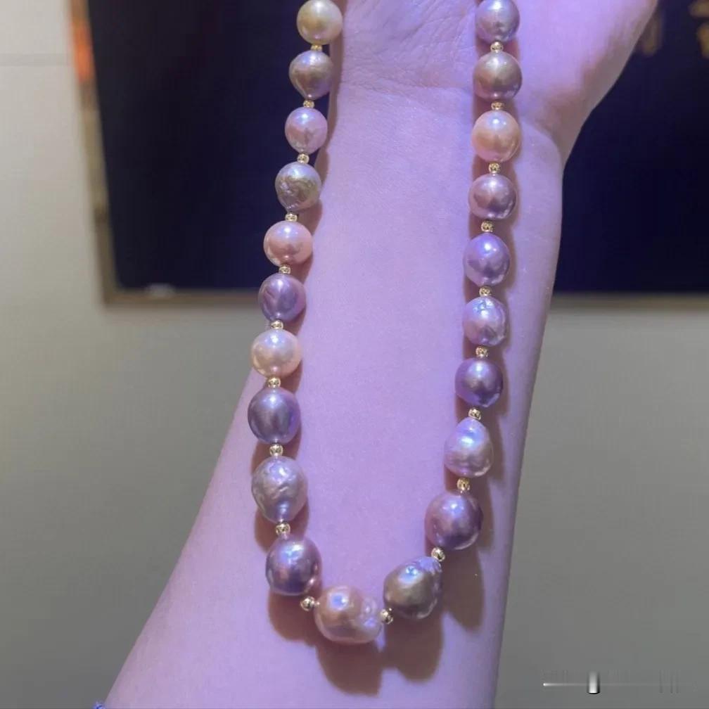 学会装傻你就赢了,其实男人一点都不傻,但他会装傻,好多女人来了例假、身体都有