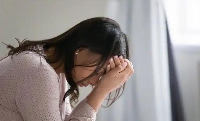 2024年5月，湖北一男子打麻将时，见女牌友长得漂亮，便跟朋友要了对方联系方式，