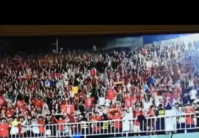 这就是情怀！在中甲赛场，广州豹主场被重庆铜梁5:1痛宰后！全场广州队球迷高呼广州