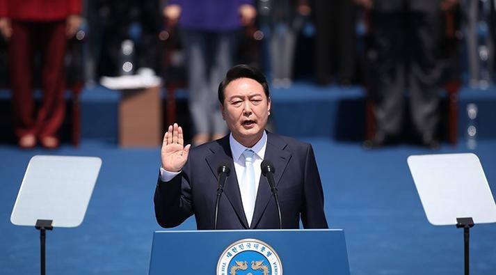 韩国新总统上任，手忙脚乱没地住天呐！韩国新总统明天就上岗
