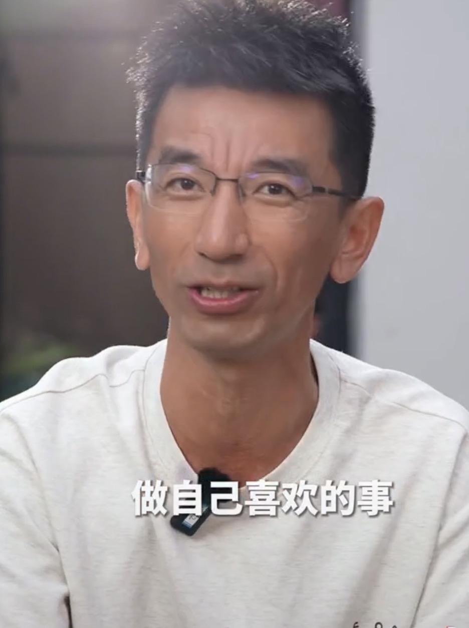 孙东旭宣布美丽明天不会做大，公司成员除周末节假日外还有30天超长年假。昨天直