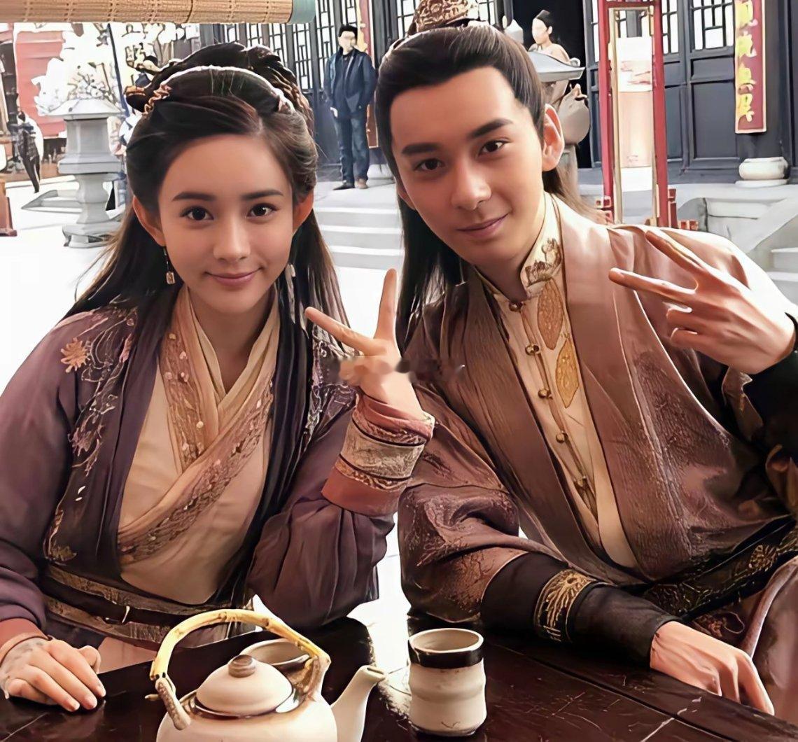 孟子义肯定没有整过容，不红的时候五官就这么美了​​​