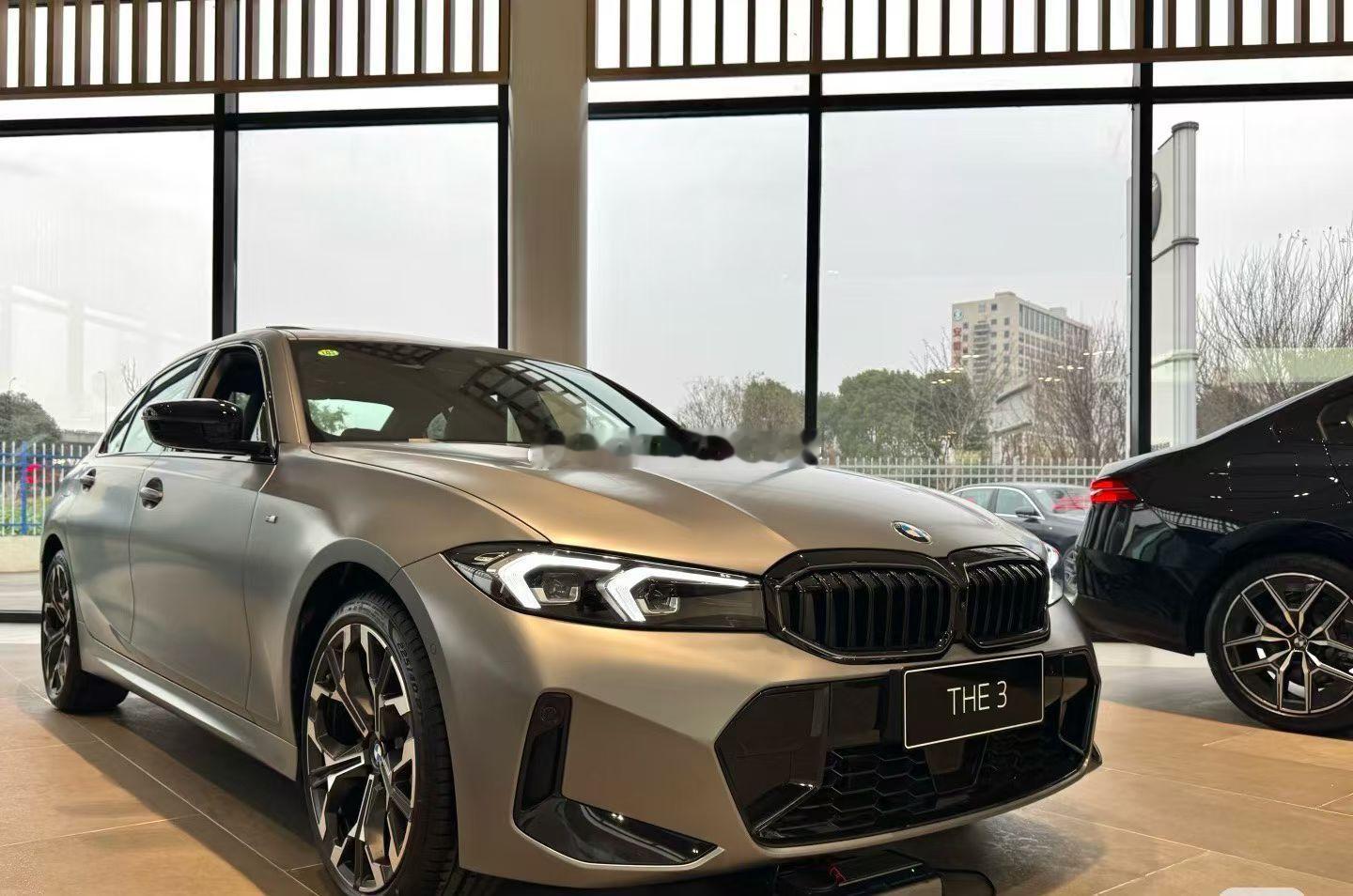 全新宝马3系历史最低好价格🚗325裸车19万多，330裸车21万多置换省补13