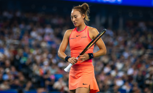 WTA最新世界排名: 郑钦文上升1位至第22位, 王曦雨向上攀升10位列第81位