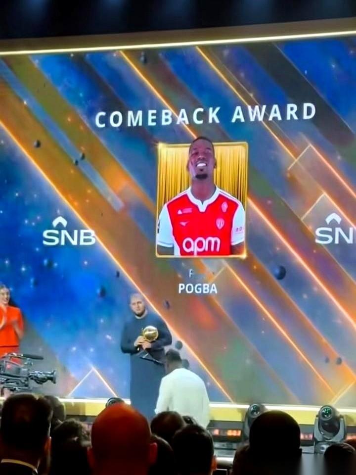 迪拜那个环球足球奖，真的是把场面玩明白了。他们搞了个“年度最佳复出奖”，听着挺