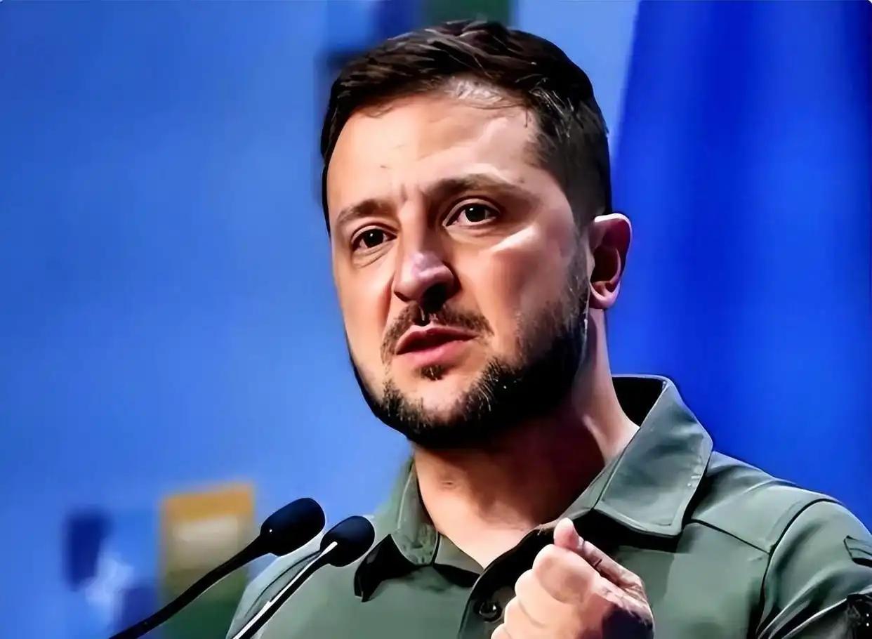 乌克兰必须意识到，俄罗斯打得越久，诉求就会越多。俄罗斯一年军费一千多亿美元，三年