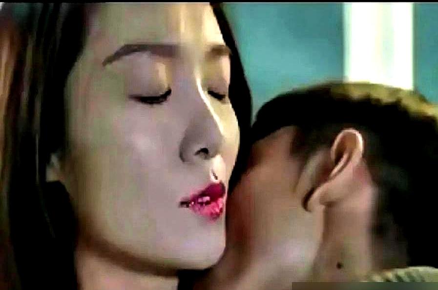 张一山那一吻，竟意外改变了整个行业的规矩！2016年，拍《春风十里不如你