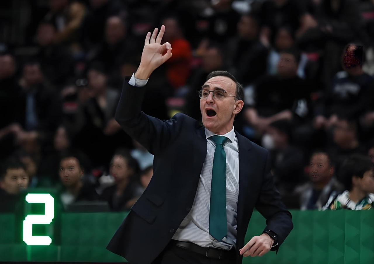 妙手回春！辽宁队捡到宝了，球迷：无心插柳柳成荫本赛季，对于辽宁队而言，可以说是