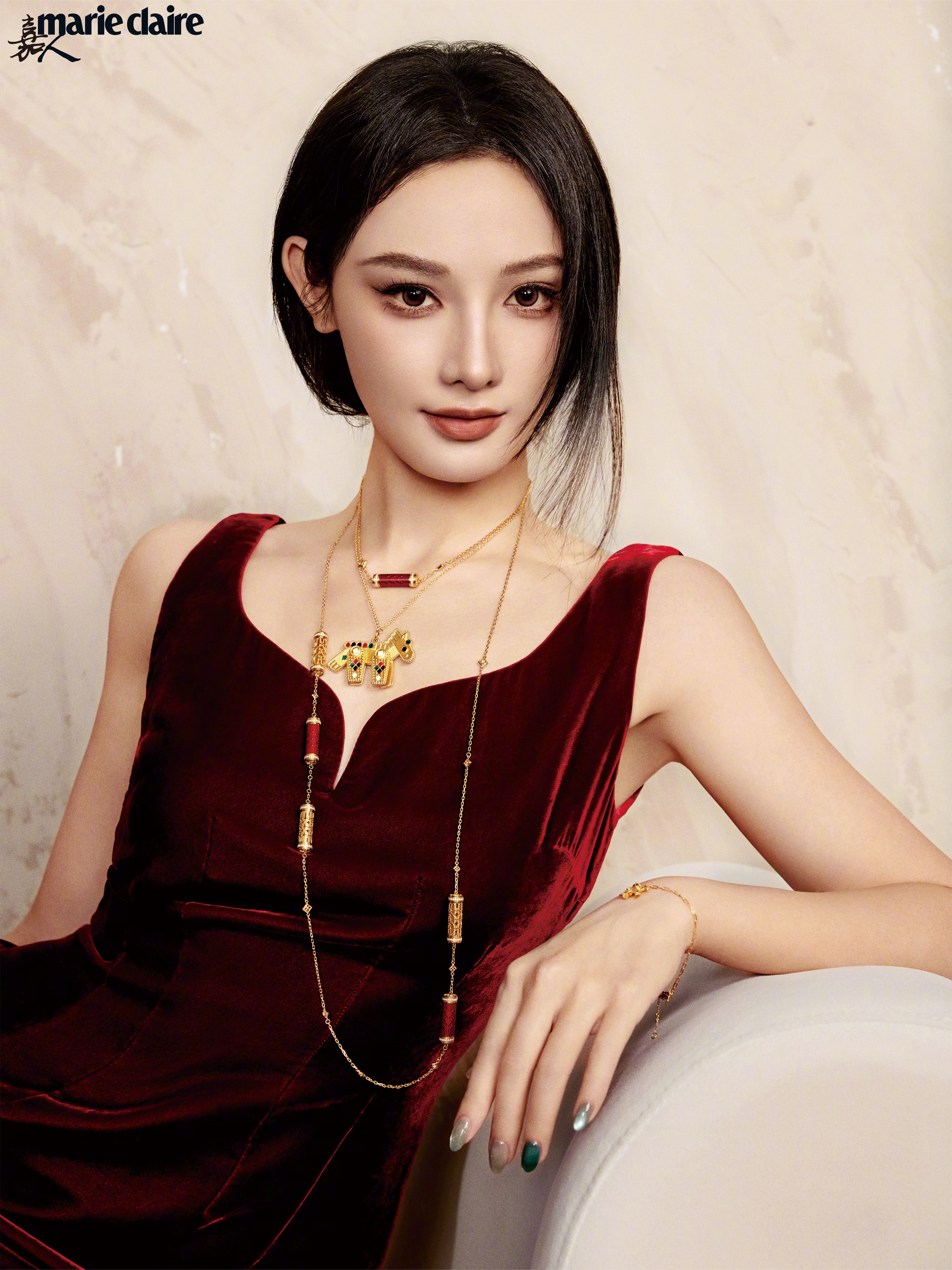 彭小苒嘉人大片