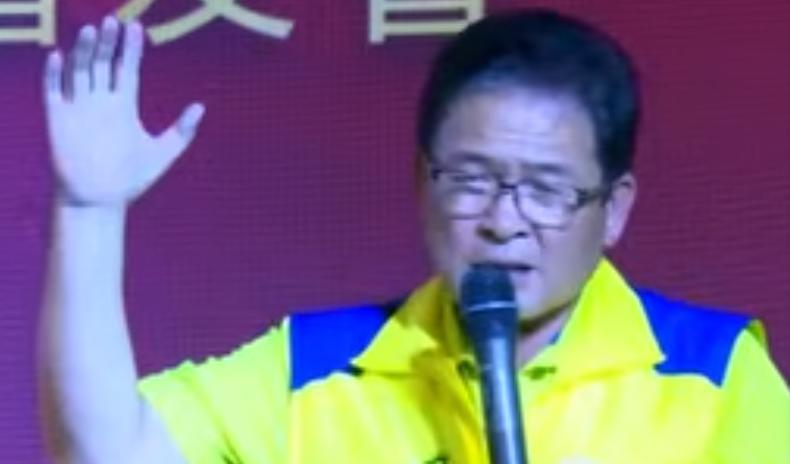 彰化市前市长邱建富在民进党内争取参选彰化县长失利后，即宣布退出民进党参选。邱建富