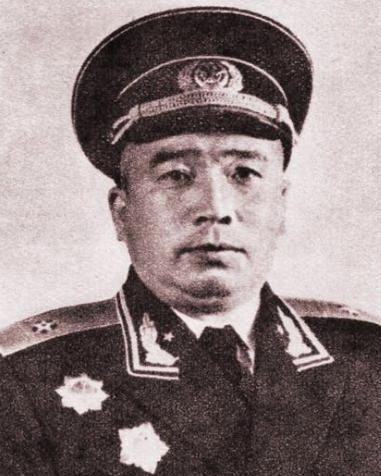 何郝炬回忆一言难尽龙书金二以后听我复员回川的孩子说到龙书金在新疆的状